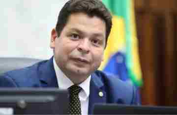 Selo de Boas Práticas reconhece compromisso da ALEP no combate à violência contra a mulher, destaca Gugu Bueno